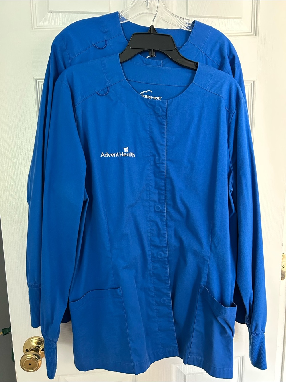 Adventheath lab coats, set of 2